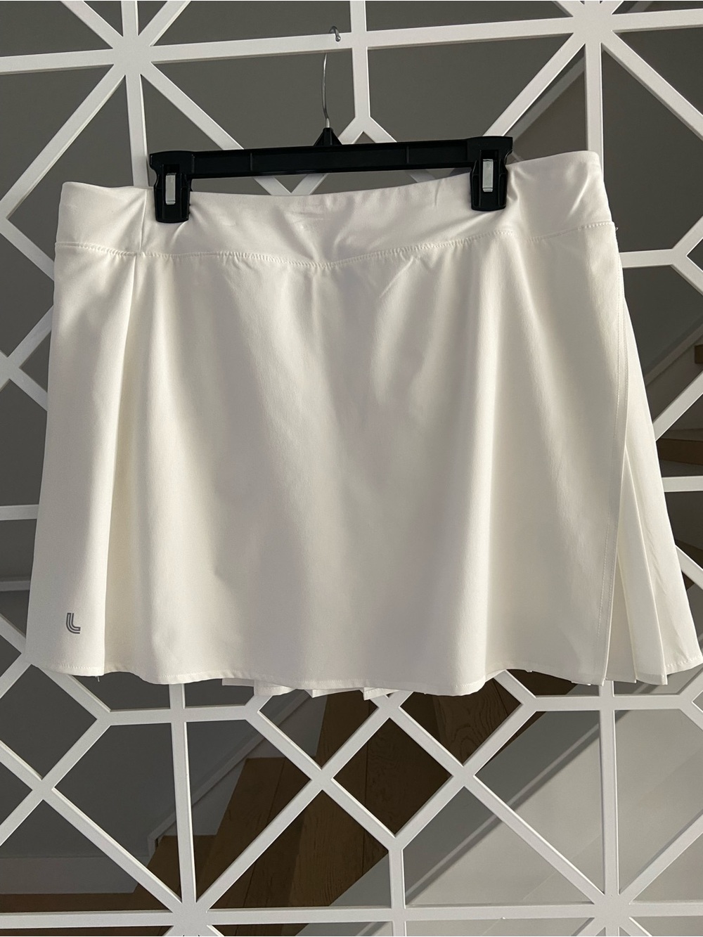 LOLE White Pleated Skort Large Tennis Golf Pickleball Athletic Skirt 16" - Picture 3 of 7